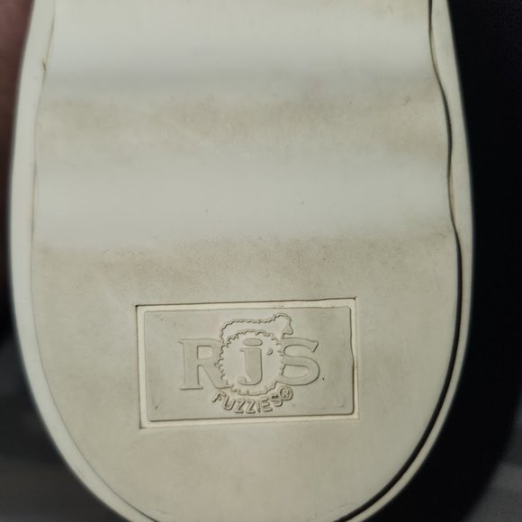 RJS Fuzzies Genuine Wool Ladies Champ Comfy Sneaker Boots - Picture 7 of 7